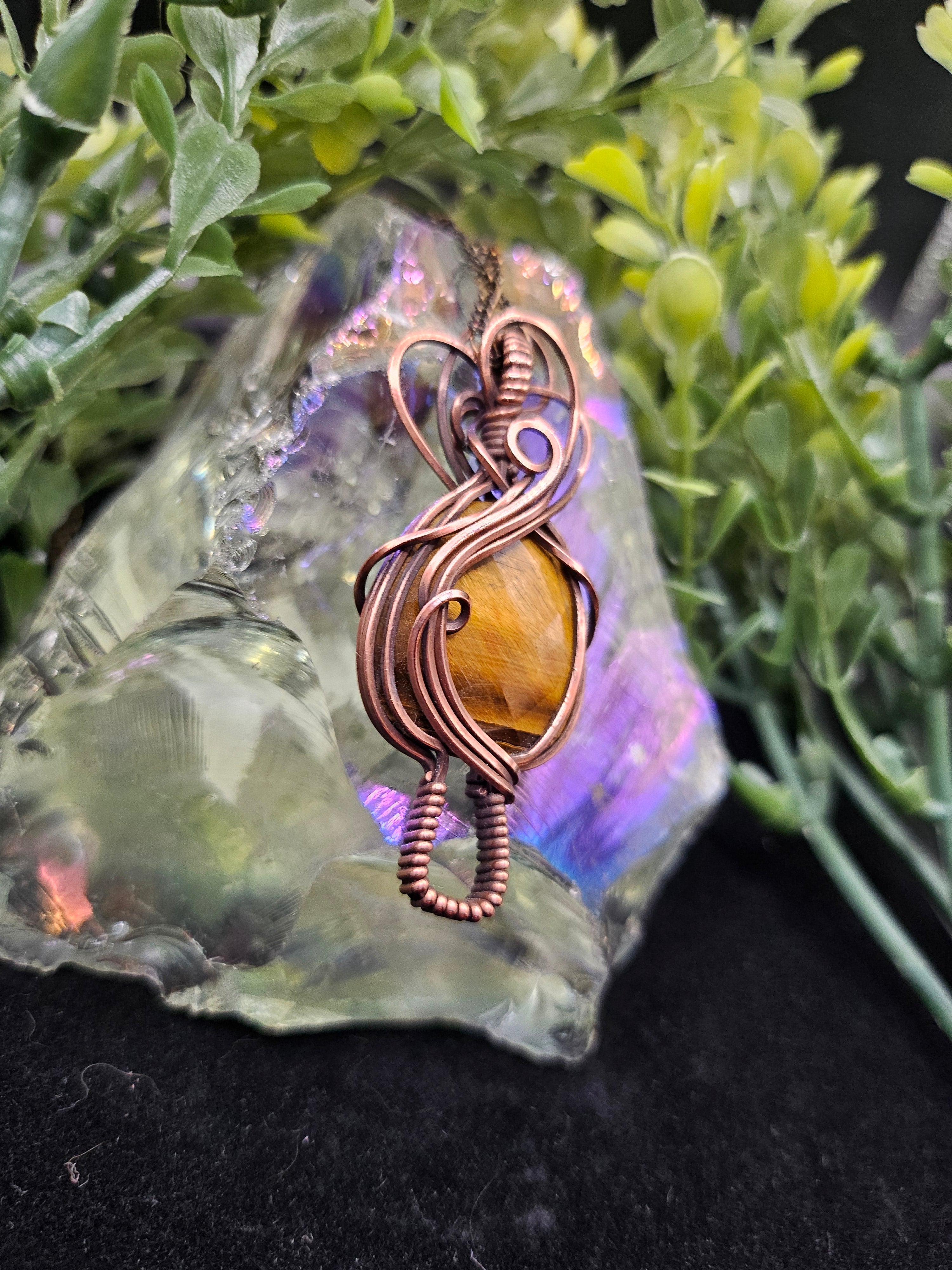 Faceted Double-sided Tigers Eye Mushroom
