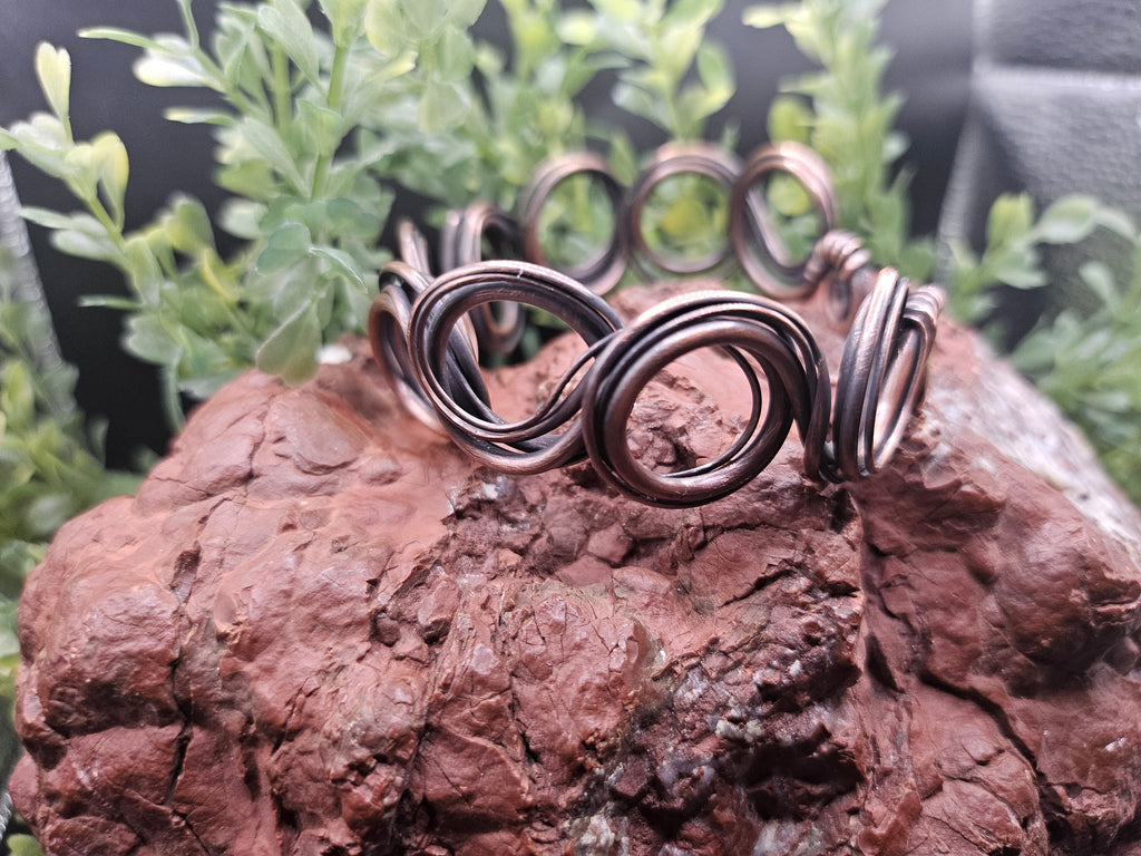 The Rhythmic Waves Copper Cuff